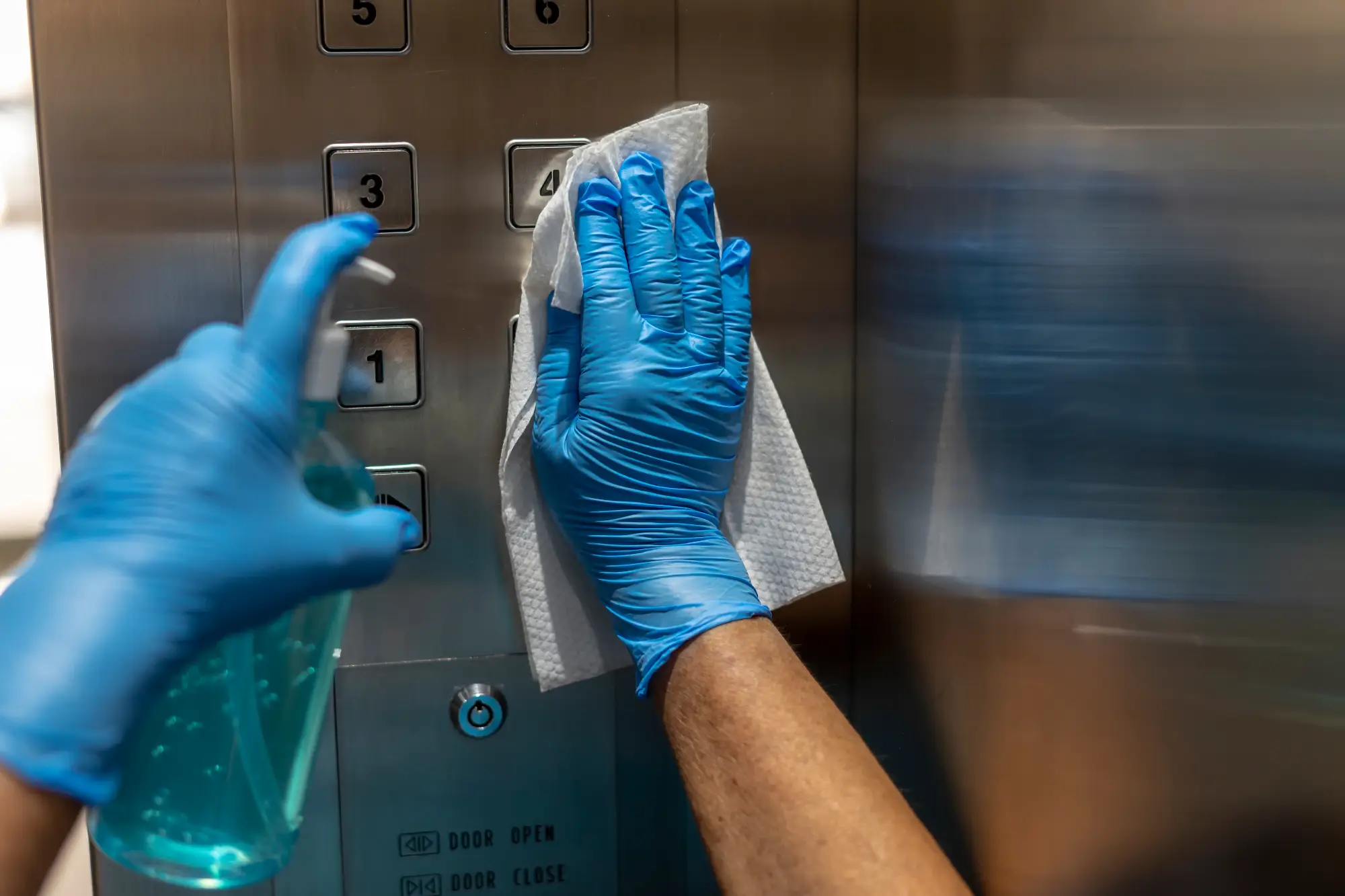 tecnopulit-condomini SERVIZI DI PULIZIA PER I PRIVATI